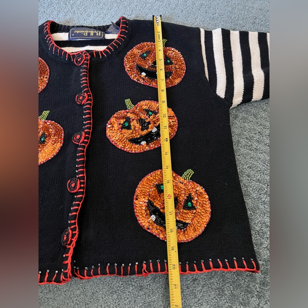 Belle Pointe M Halloween Cardigan Sweater Sequin Pumpkin Beetlejuice vintage - Picture 7 of 8